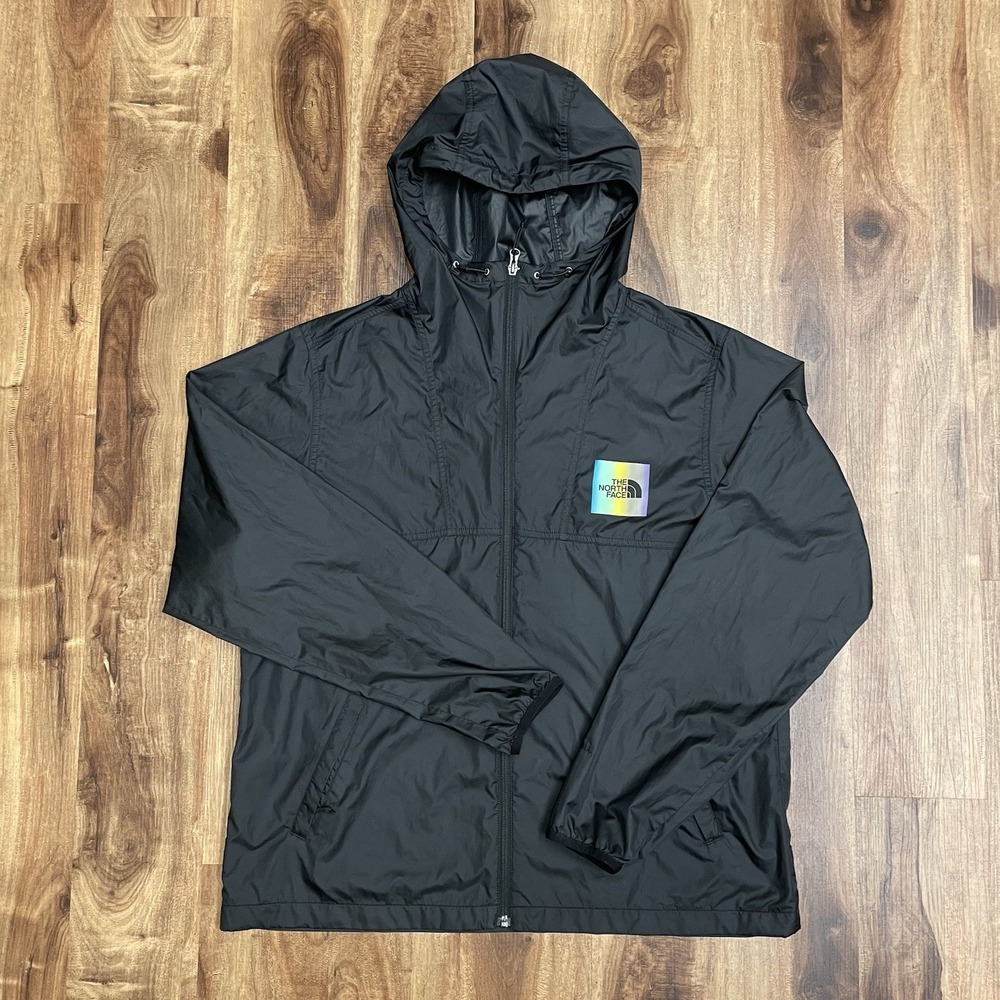 The North Face Men's L Windwall Novelty Denali 2 Jacket Black Rainbow Logo